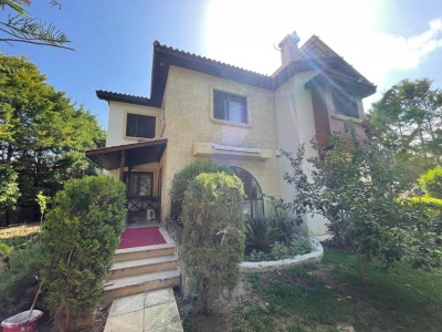 GİRNE/KARAOĞLANOĞLU'NDA GÜNEŞ PANELLİ KİRALIK EŞYASIZ VİLLA-3