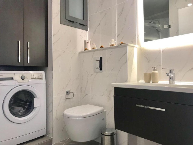 GİRNE/MERKEZDE HAVUZLU SİTEDE SATILIK 2+1 DAİRE-8