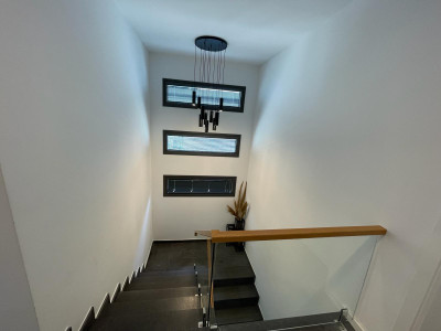 GİRNE/ALSANCAK HASAN UZUN PETROL BÖLGESİNDE SATILIK HAVUZLU 4+1 VİLLA-16