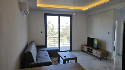 GİRNE/ALSANCAK'TA RİVERSIDE BÖLGESİNDE KİRALIK 2+1 DAİRE