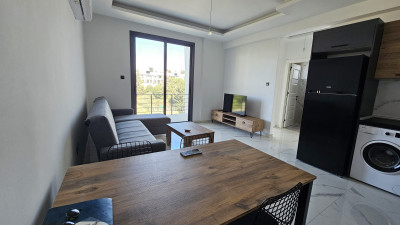 GİRNE/ALSANCAK'TA RİVERSIDE BÖLGESİNDE KİRALIK 2+1 DAİRE