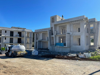 GİRNE/ALSANCAK'TA YAPIM AŞAMASINDA SATILIK 2+1 DAİRE