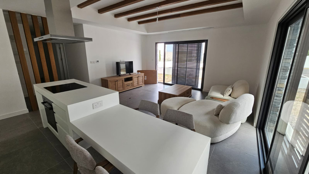 GİRNE/ALSANCAK’TA KİRALIK LÜKS 2+1 DAİRE-1