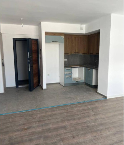 ALSANCAK ATAKARA BÖLGESİNDE KİRALIK 1+1 DAİRE – HAVUZLU SİTE-2