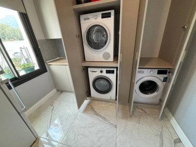 GİRNE/ALSANCAK'TA SATILIK EŞYALI 3+2 LÜKS VİLLA-26