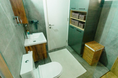 GİRNE/ALSANCAK'TA ORTAK HAVUZLU SİTE İÇERİSİNDE SATILIK 2+1 FUL EŞYALI DAİRE-22
