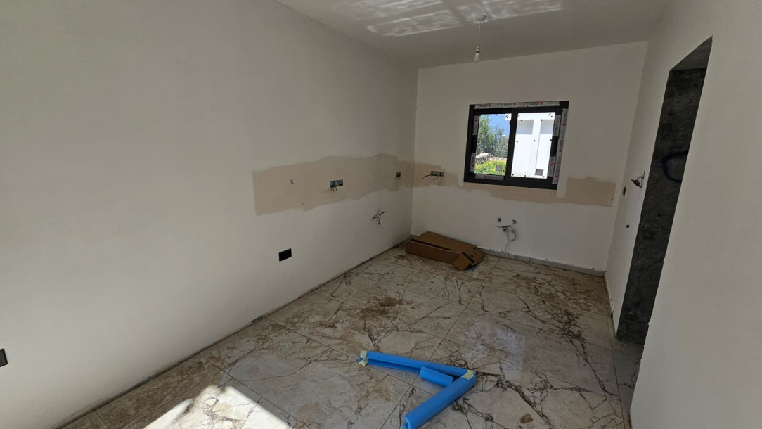 GİRNE/ALSANCAK DENİZ KIZI BÖLGESİNDE SATILIK 3+1 VİLLA-5