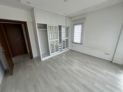 GİRNE / ARAPKÖY’DE KİRALIK 2+1 LOFT DAİRE-4