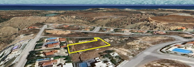 GİRNE/ARAPKÖYDE VİLLA YAPIMINA UYGUN DENİZ MANZARALI SATILIK ARSA