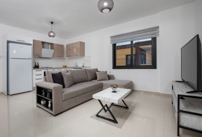 GİRNE TÜRK MAHALLESİNDE SATILIK 2+1 FUL EŞYALI PENTHOUSE-3