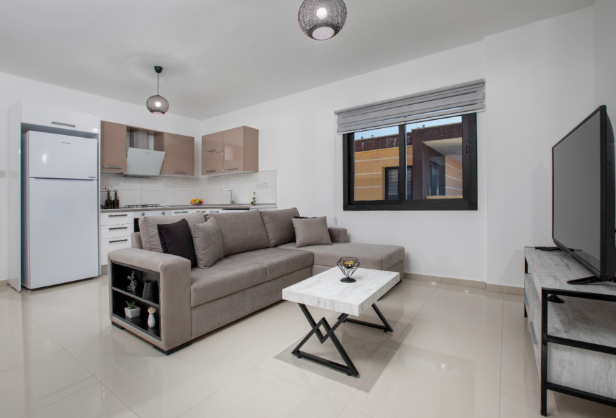 GİRNE TÜRK MAHALLESİNDE SATILIK 2+1 FUL EŞYALI PENTHOUSE-3