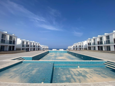 GİRNE BAHÇELİ’DE SATILIK DENİZ MANZARALI 1+1 LOFT DAİRE (C’EST LA VIE)