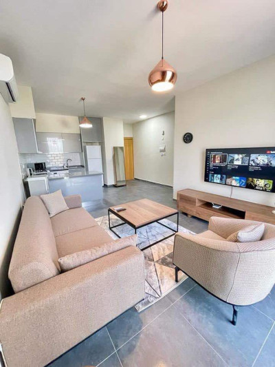 GİRNE MERKEZ'DE SATILIK 1+1 DAİRE