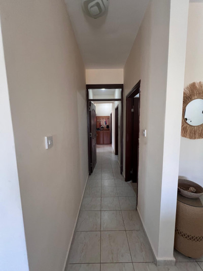 GİRNE BOĞAZ’DA KİRALIK | EŞYASIZ 3+1 DAİRE-7