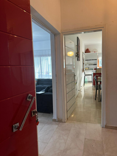 GİRNE/ÇATALKÖY’DE ANA YOLA YAKIN 3+1 GENİŞ KİRALIK DAİRE-5