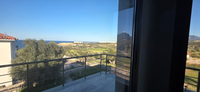 GİRNE/ÇATALKÖY’DE SATILIK DENİZ VE DAĞ MANZARALI 4+1 MÜSTAKİL HAVUZLU VİLLA-31