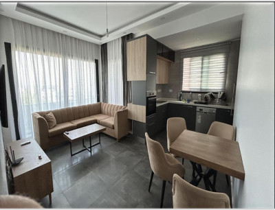 GİRNE MERKEZDE SATILIK LÜKS SİTEDE 1+1 DAİRELER (4 ADET)