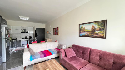 GİRNE MERKEZ’DE SATILIK 2+1 EŞYALI DAİRE