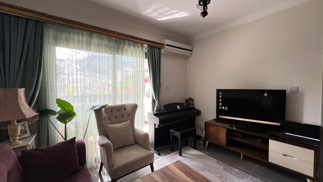 GİRNE MERKEZ’DE SATILIK 2+1 EŞYALI DAİRE-5