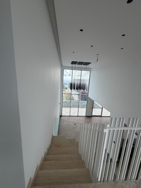 GİRNE / ÇATALKÖY – ACAPULCO OTEL BÖLGESİNDE SATILIK LÜKS VİLLA-9