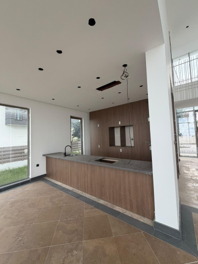 GİRNE / ÇATALKÖY – ACAPULCO OTEL BÖLGESİNDE SATILIK LÜKS VİLLA-4