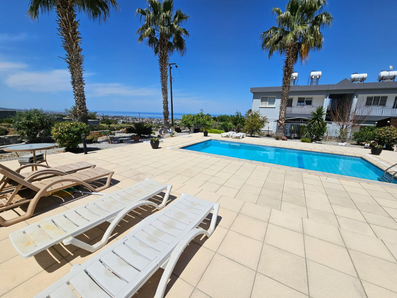 GİRNE/ÇATALKÖY'DE ORTAK HAVUZLU SİTE İÇERİSİNDE KİRALIK 2+1 EŞYALI DAİRE-3