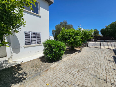 GİRNE/ÇATALKÖY'DE ORTAK HAVUZLU SİTE İÇERİSİNDE KİRALIK 2+1 EŞYALI DAİRE-5