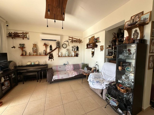 GİRNE/ESENTEPE’DE 3+1 DENİZE SIFIR DAİRE-6