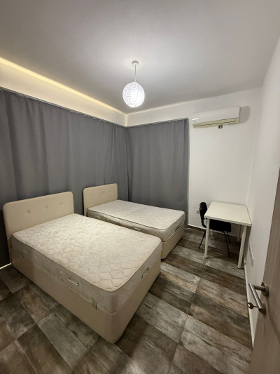 LEFKOŞA/KÜÇÜK KAYMAKLI' DA ÖĞRENCİ İÇİN KİRALIK 2+1 FULL EŞYALI PENTHOUSE-6