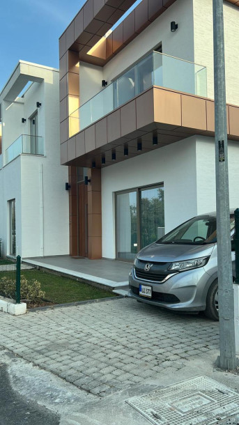 GİRNE OZANKÖY 3+1 BAHÇELİ KİRALIK VİLLA-1