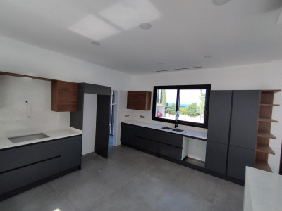 GİRNE/ZEYTİNLİK'TE SATILIK ULTRA LÜKS 4+1 VİLLALAR-11