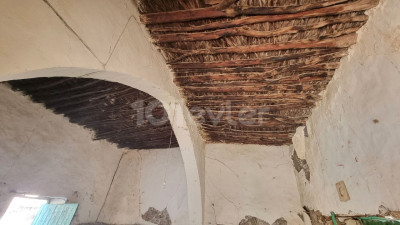İSKELE/ERGÂZİ KÖYÜ’NDE SATILIK KÖY EVİ-18