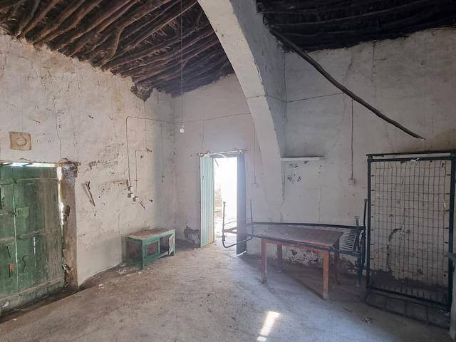 İSKELE/ERGÂZİ KÖYÜ’NDE SATILIK KÖY EVİ-15