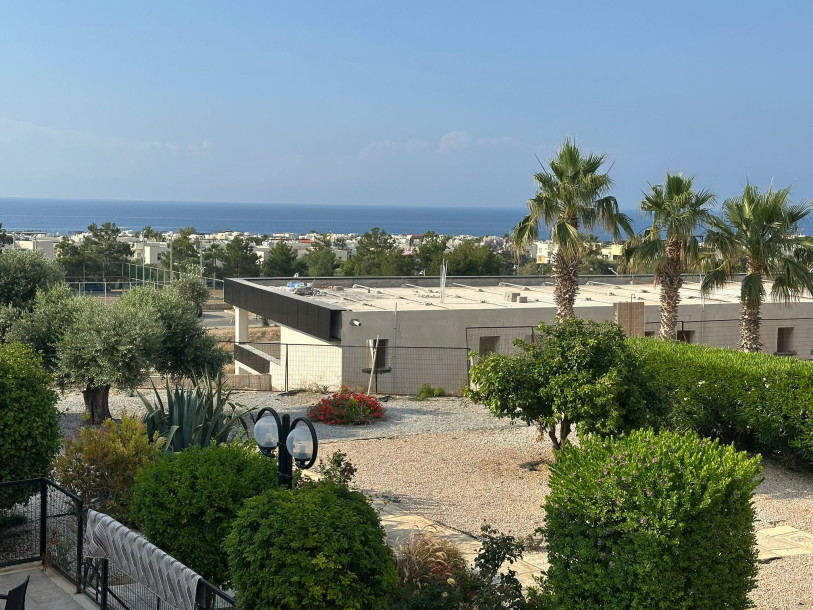 GİRNE/ESENTEPE SATILIK 2+1 DAİRE | HAVUZLU SİTE | ÇATI TERASLI | DENİZ MANZARALI-18