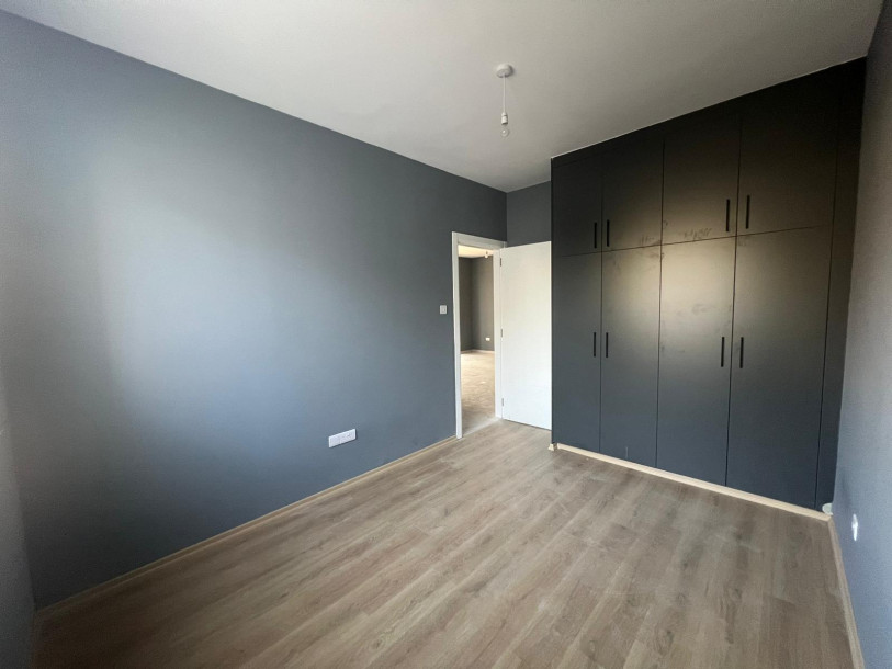 GİRNE/ALSANCAK ATAKARA MARKET BÖLGESİNDE SATILIK EŞYASIZ 2+1 DAİRE-3