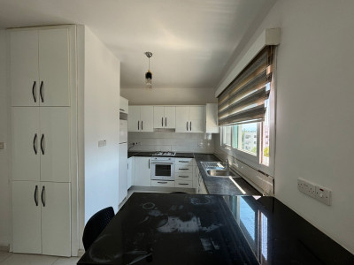 GİRNE MERKEZDE SATILIK 2+1 EŞYALI DAİRE-4