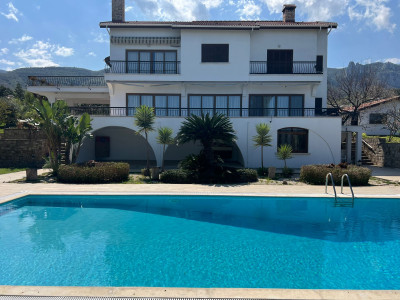 GİRNE EZİÇ PREMİER BÖLGESİNDE KİRALIK 6+1 EŞYALI VİLLA