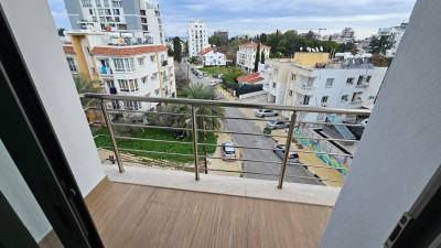 GİRNE KAR MARKET BÖLGESİ SATILIK 2+1 FULL EŞYALI DAİRE | YENİ EŞYALI | YATIRIMA UYGUN-13