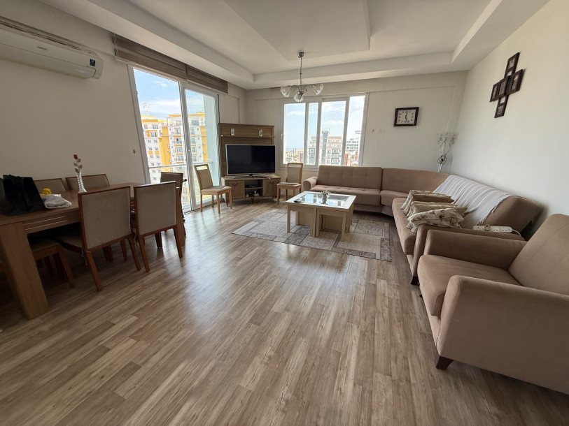 GİRNE MERKEZ –TÜRK KOÇANLI HAVUZLU SİTE İÇERİSİNDE SATILIK 3+1 DAİRE-2