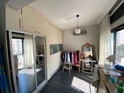 GİRNE MERKEZ – 20 TEMMUZ STADYUMU CADDESİ ÜZERİNDE SATILIK TİCARİ DAİRE-11