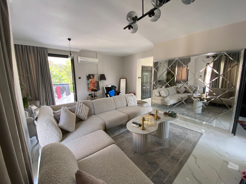 GİRNE MERKEZ – 20 TEMMUZ STADYUMU CADDESİ ÜZERİNDE SATILIK TİCARİ DAİRE-2