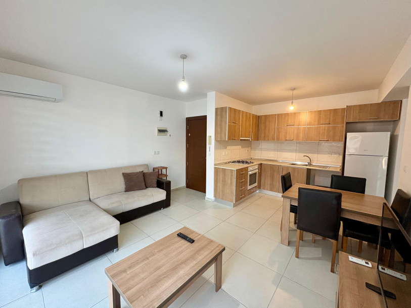 GİRNE ŞOKMAR MARKET BÖLGESİ KİRALIK 1+1 DAİRE-1