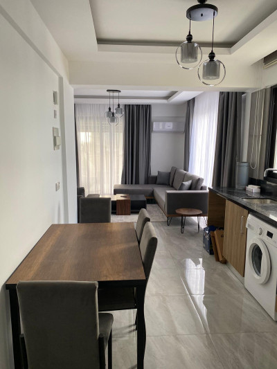 GİRNE MERKEZ SAMMY'S OTEL BÖLGESİNDE KİRALIK 1+1-8