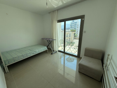 GİRNE MERKEZ ÖĞRETMENLER EVİ BÖLGESİNDE HAVUZLU SİTEDE KİRALIK 2+1 EŞYALI DAİRE-9
