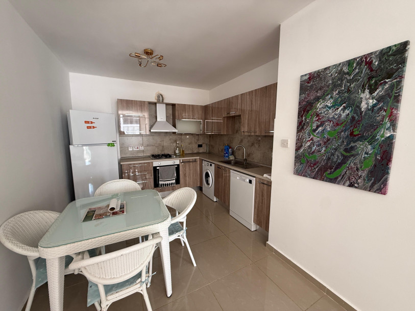 GİRNE MERKEZ ÖĞRETMENLER EVİ BÖLGESİNDE HAVUZLU SİTEDE KİRALIK 2+1 EŞYALI DAİRE-6