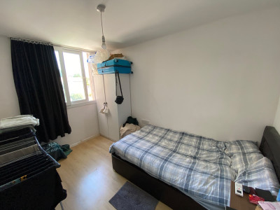 GİRNE MERKEZ BELEDİYE CİVARINDA TÜRK MALI SATILIK 2+1 DAİRE-9