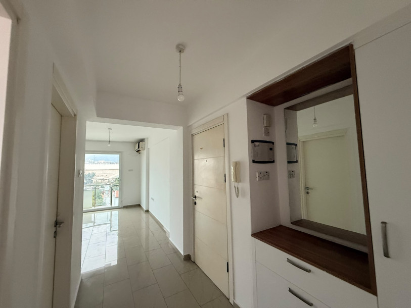 GİRNE / BARIŞ PARKI’NDA SATILIK 2+1 DAİRE-7