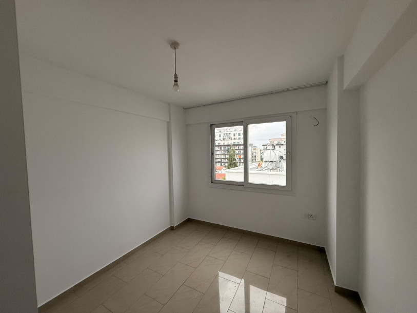 GİRNE / BARIŞ PARKI’NDA SATILIK 2+1 DAİRE-13