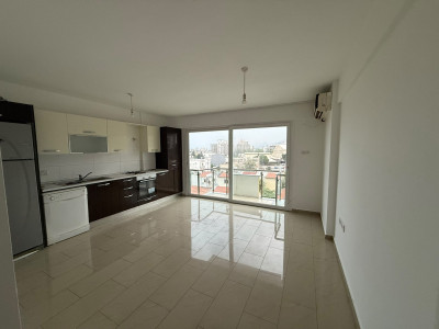 GİRNE / BARIŞ PARKI’NDA SATILIK 2+1 DAİRE