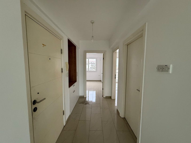 GİRNE / BARIŞ PARKI’NDA SATILIK 2+1 DAİRE-9